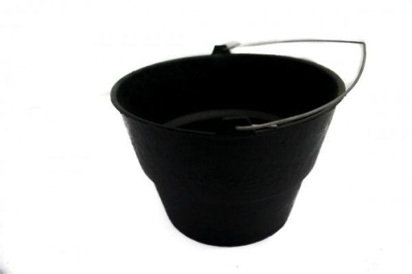 EMBER PLASTIK HITAM - TIMBA COR ANTI PECAH 11, JUAL HARGA GROSIR PER PACK ISI 150 PCS