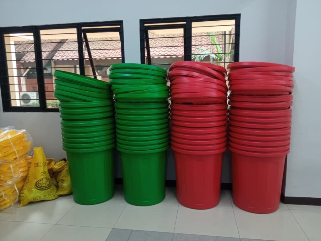 Kirim Tong Air Plastik 150 Liter Merk Tong Kuat ke Kampus UI Depok oleh Tim Raja Plastik Indonesia